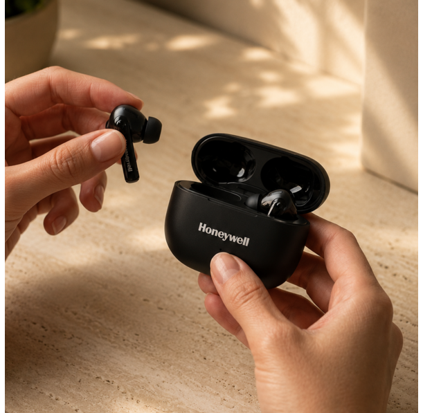 Honeywell Suono P2100 Truly Wireless Bluetooth Earbuds - Black