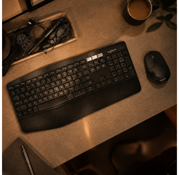 Logitech MK850 Performance Wireless Keyboard and Mouse Combo
